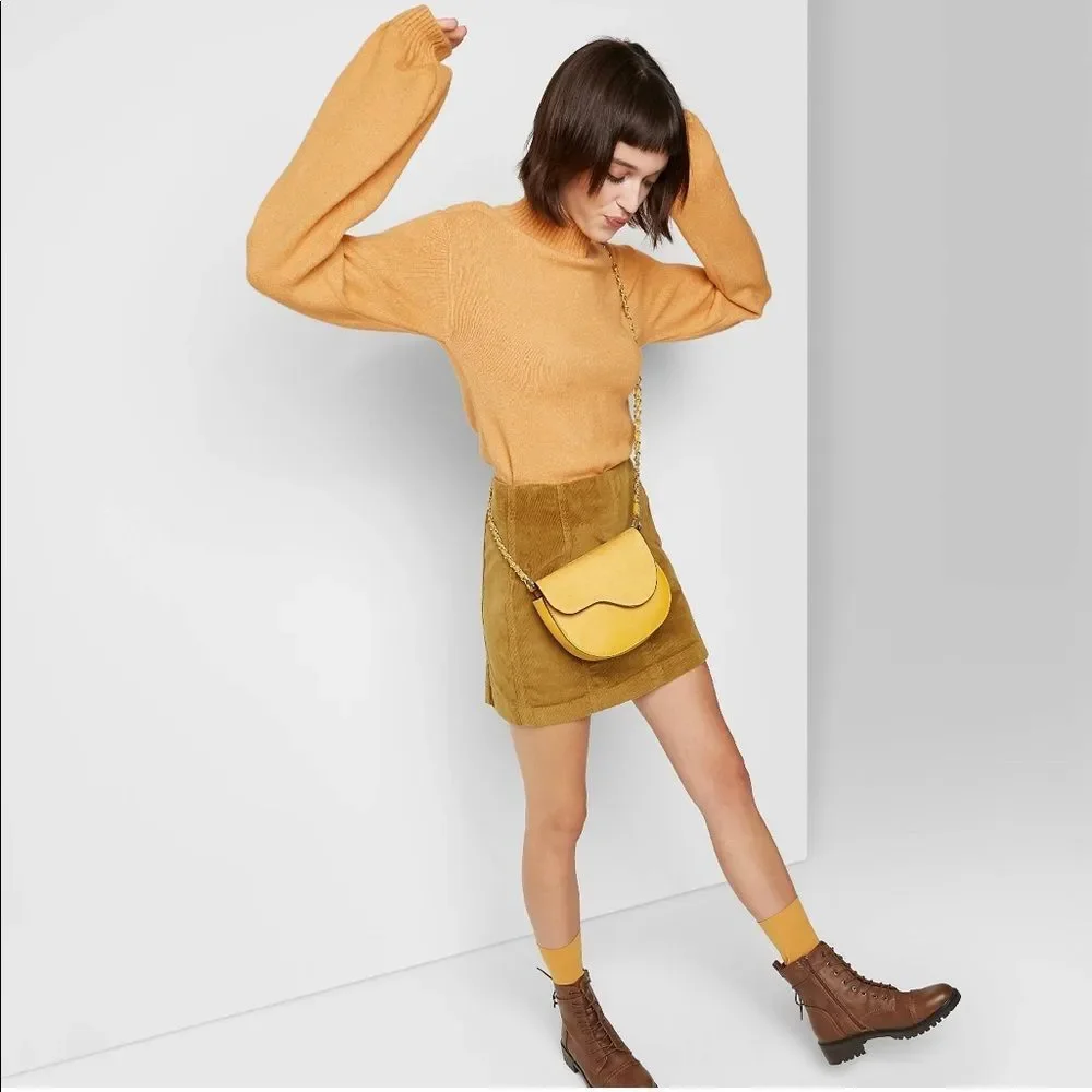 🆕 Wild Fable Turtleneck Sweater - Gold - Picture 2 of 3